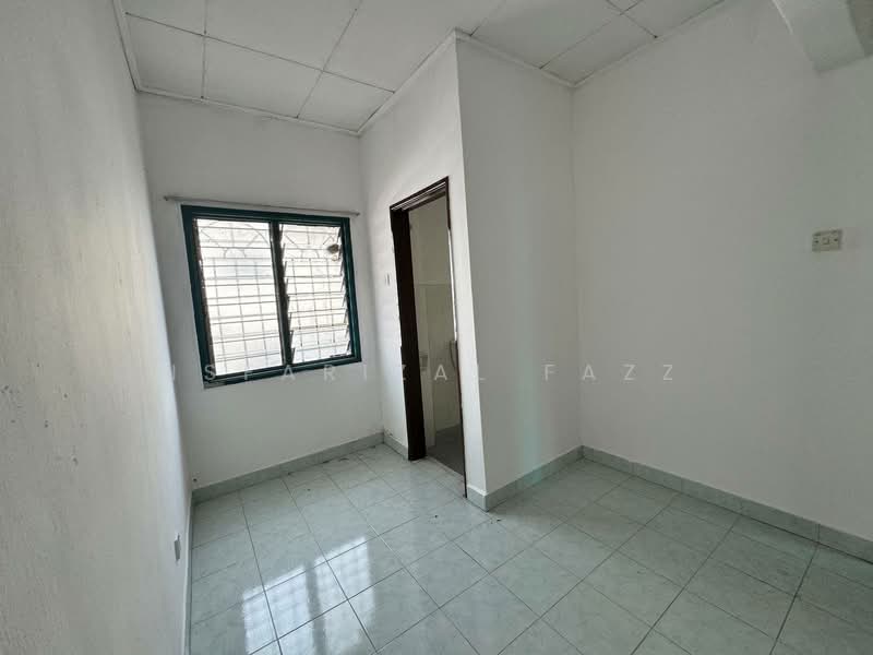 Rumah Teres 2 Tingkat untuk Dijual di Sungai Buloh (Selangor) - Isfarizal fazz - Interior - PropertyGuru.com.my