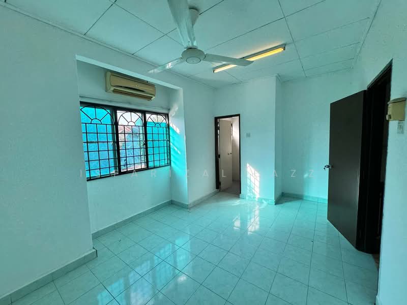 Rumah Teres 2 Tingkat untuk Dijual di Sungai Buloh (Selangor) - Isfarizal fazz - Interior - PropertyGuru.com.my
