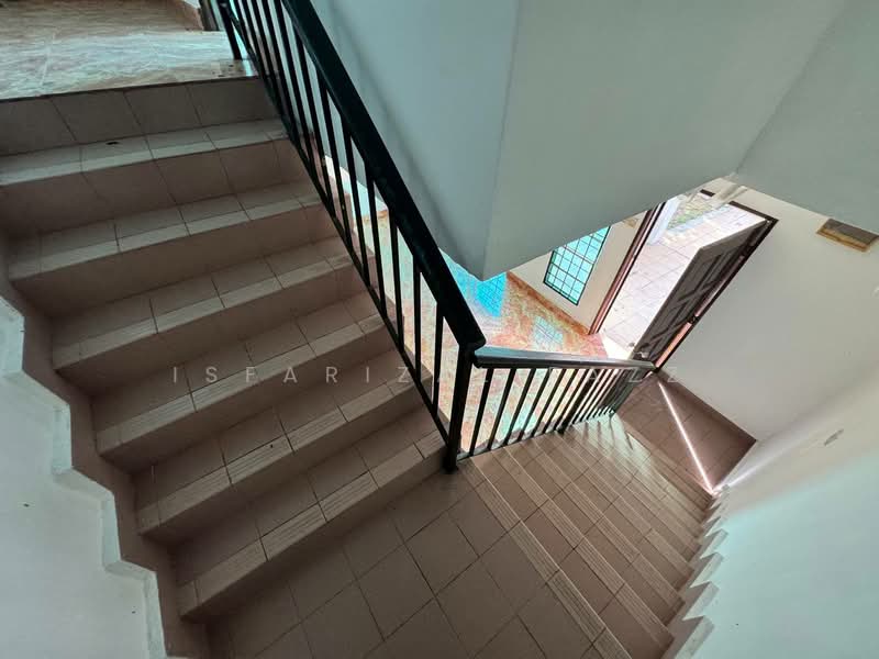 Rumah Teres 2 Tingkat untuk Dijual di Sungai Buloh (Selangor) - Isfarizal fazz - Corridor - PropertyGuru.com.my
