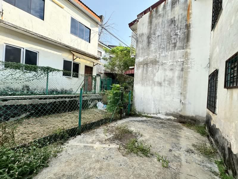 Rumah Teres 2 Tingkat untuk Dijual di Sungai Buloh (Selangor) - Isfarizal fazz - Exterior - PropertyGuru.com.my