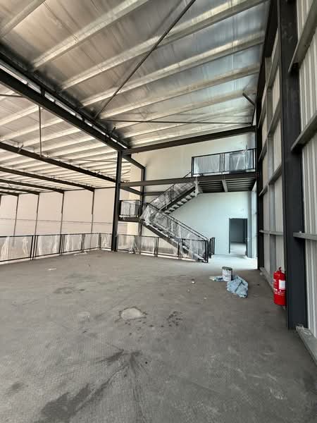 Detached Factory for Rent in Taman Perindustrian Pandamaran (Pelabuhan Klang) - May Tan - PropertyGuru.com.my