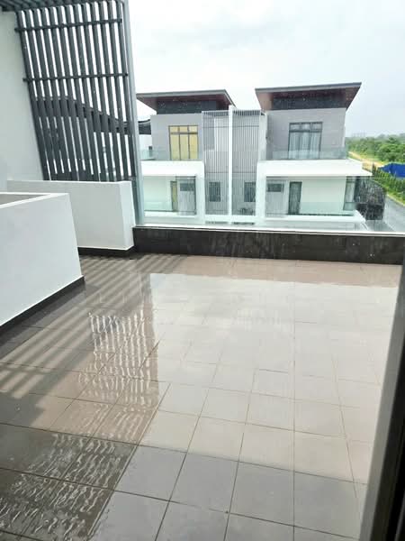 Rumah Berkembar untuk Dijual di Kota Kemuning (Shah Alam) - Ling Ling - PropertyGuru.com.my