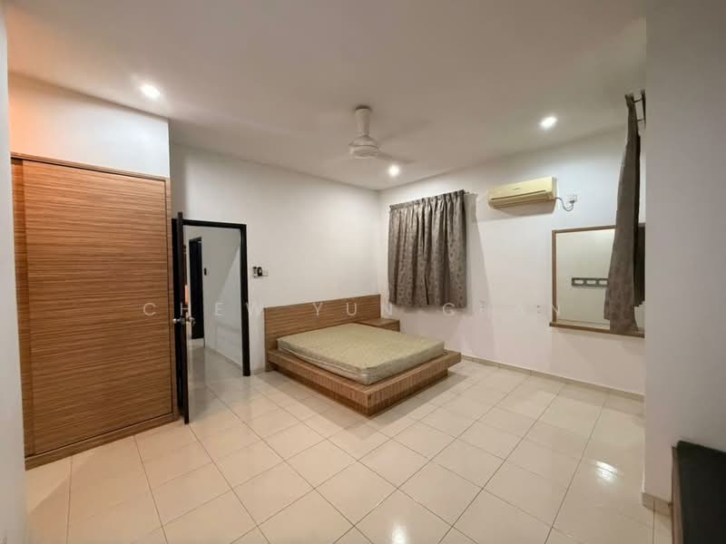 Rumah Teres 2 Tingkat untuk Disewa di Iskandar Puteri (Nusajaya) (Johor) - Chew Yun Chan - Bedroom - PropertyGuru.com.my