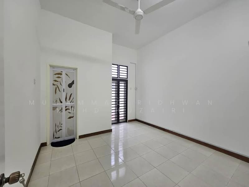 Rumah Teres 2 Tingkat untuk Dijual di Alam Sari (Bangi) - Muhammad Ridhwan Mohd Huzairi - Living Room - PropertyGuru.com.my