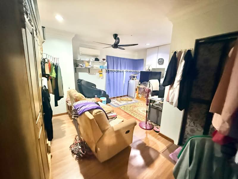 Bungalow for Sale in Sungai Buloh (Selangor) - Sa'a Nordin - Living Room - PropertyGuru.com.my