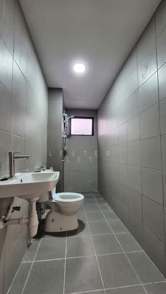 Service Residence for Rent at Residensi Bukit Tiara - Lester Lee - Bathroom - PropertyGuru.com.my