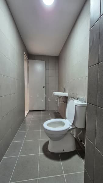Service Residence for Rent at Residensi Bukit Tiara - Lester Lee - Bathroom - PropertyGuru.com.my