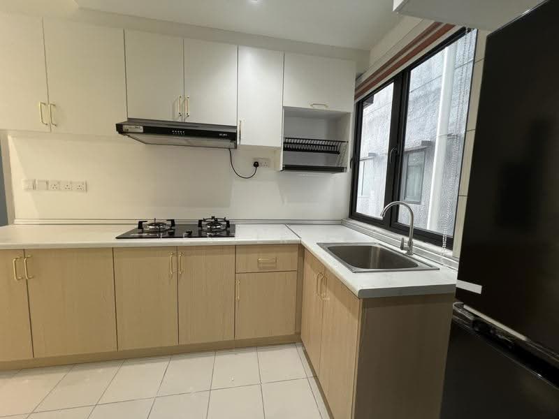 Service Residence for Rent at Residensi Bukit Tiara - Lester Lee - Kitchen - PropertyGuru.com.my