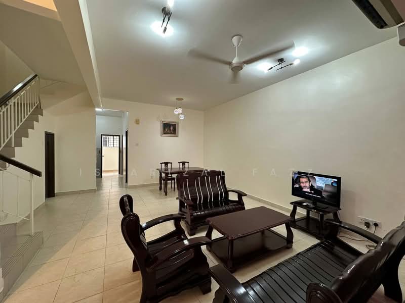 2-storey Terraced House for Sale in Desa Coalfields (Ijok) - Isfarizal fazz - Living Room - PropertyGuru.com.my