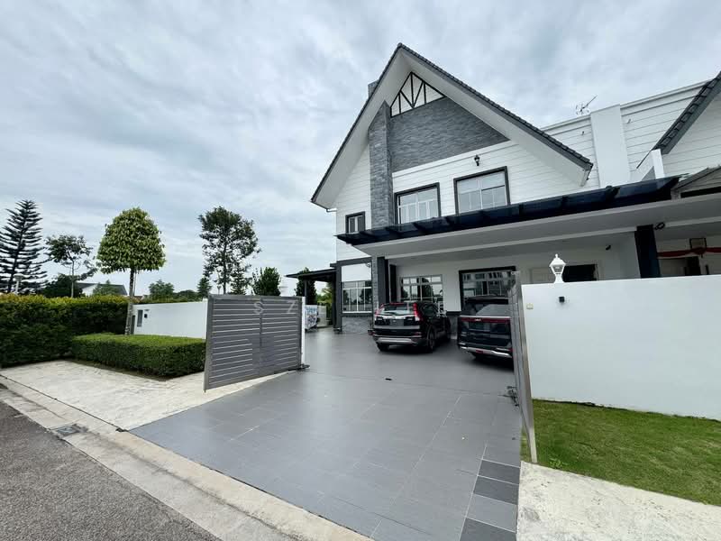 Semi-Detached House for Sale in Eco Spring (Johor Bahru) - Sze Lee - PropertyGuru.com.my