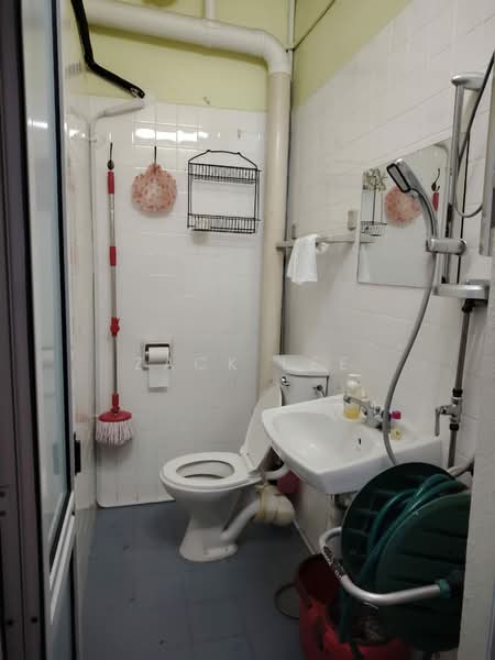 Rumah Teres 2 Tingkat untuk Dijual di Taman Desa Murni (Butterworth) - Zack Lee - Bathroom - PropertyGuru.com.my