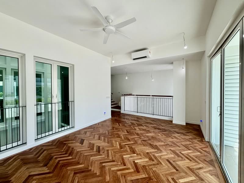 Rumah Teres 3.5 Tingkat untuk Dijual di Gurney Drive (Penang) - Giselle Wong - Living Room - PropertyGuru.com.my