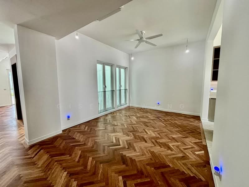 Rumah Teres 3.5 Tingkat untuk Dijual di Gurney Drive (Penang) - Giselle Wong - Living Room - PropertyGuru.com.my