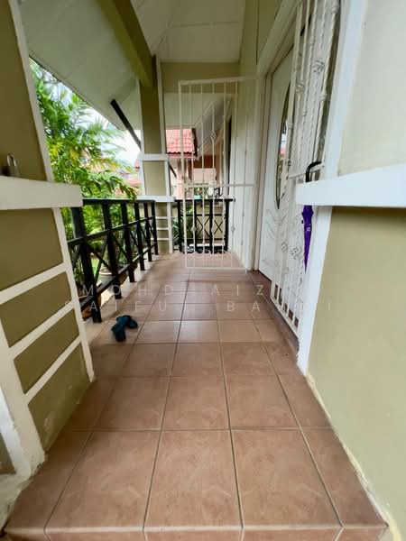 Semi-Detached House for Sale in Seksyen 1 Bandar Baru Bangi (Bandar Baru Bangi) - Mohd Aizat Saiful Bahri - Exterior - PropertyGuru.com.my