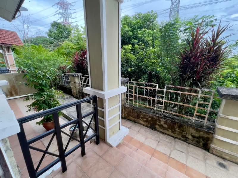Semi-Detached House for Sale in Seksyen 1 Bandar Baru Bangi (Bandar Baru Bangi) - Mohd Aizat Saiful Bahri - Exterior - PropertyGuru.com.my