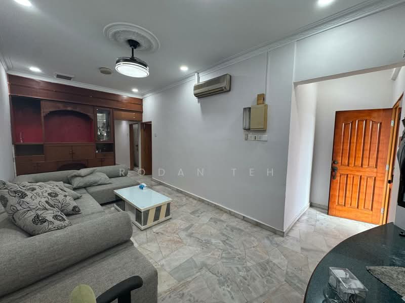 1-storey Terraced House for Rent in Taman Skudai Baru (Skudai) - Rodan Teh - Living Room - PropertyGuru.com.my