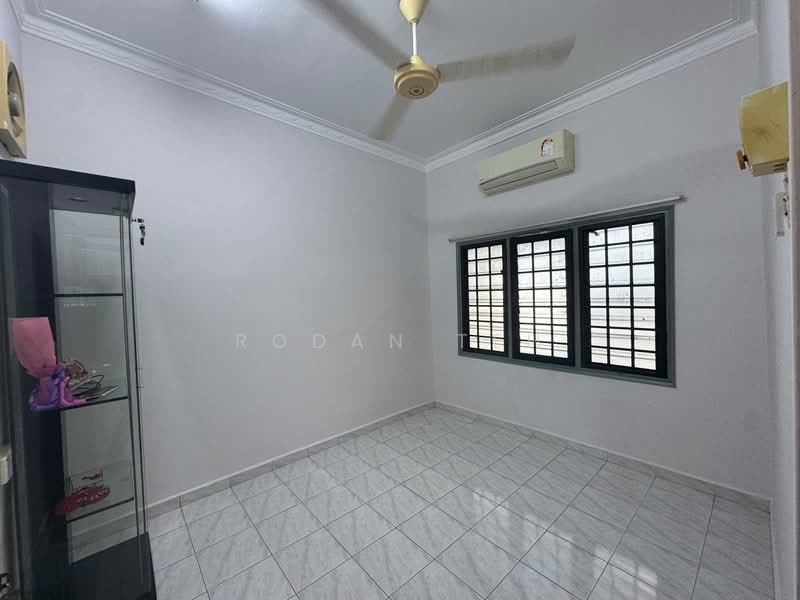 1-storey Terraced House for Rent in Taman Skudai Baru (Skudai) - Rodan Teh - Interior - PropertyGuru.com.my