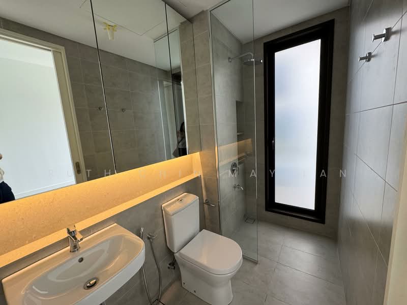 Servis Apartment untuk Dijual di Jendela Residences - Ruth Chin May Lan - Bathroom - PropertyGuru.com.my