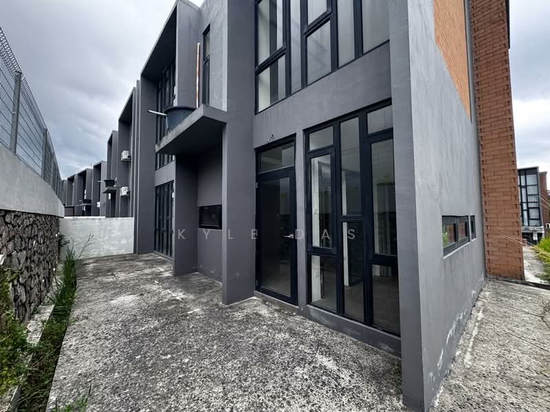 Semi-Detached House for Sale in Johor Bahru (Johor) - Kyle Das - Exterior - PropertyGuru.com.my