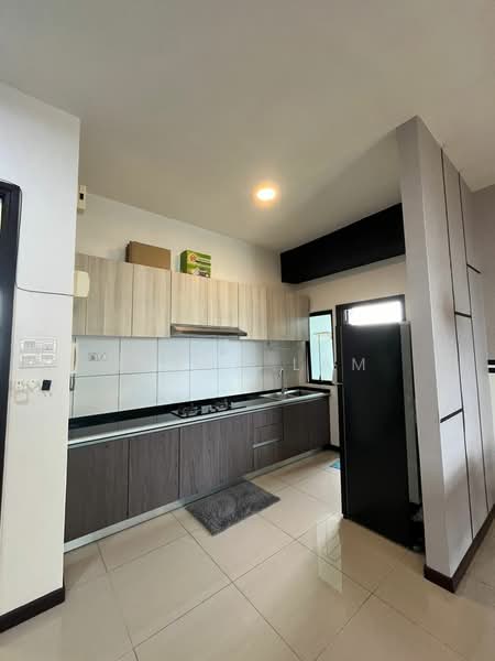 Service Residence for Rent at Molek Regency - Elynn Lam - Kitchen - PropertyGuru.com.my