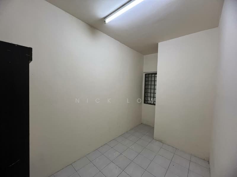 Rumah Teres 2 Tingkat untuk Disewa di Taman Puteri Wangsa (Ulu Tiram) - Nick Low - Interior - PropertyGuru.com.my