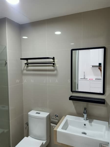 Servis Apartment untuk Disewa di Southlink - Wan Jia Shun - Bathroom - PropertyGuru.com.my