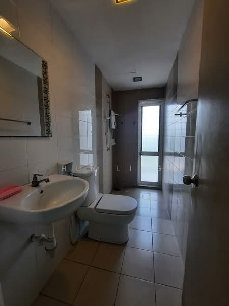Condominium for Rent at The Zest @ Kinrara 9 - Hun Ling - Bathroom - PropertyGuru.com.my