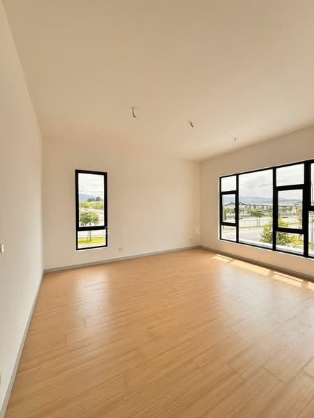 Semi-Detached House for Sale in Kota Emerald (Rawang) - SK Luk - Living Room - PropertyGuru.com.my