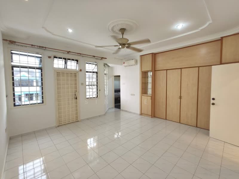 Rumah Teres 2 Tingkat untuk Dijual di Taman Desa Cemerlang (Ulu Tiram) - Sin Yie - PropertyGuru.com.my