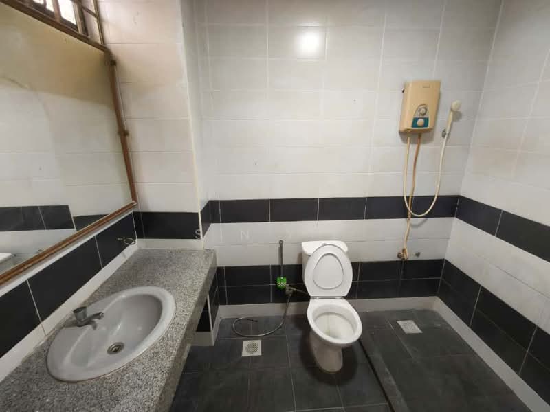 Rumah Teres 2 Tingkat untuk Dijual di Taman Desa Cemerlang (Ulu Tiram) - Sin Yie - PropertyGuru.com.my