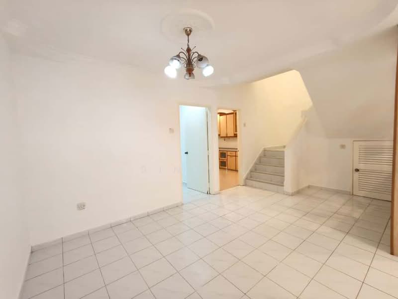 Rumah Teres 2 Tingkat untuk Dijual di Taman Desa Cemerlang (Ulu Tiram) - Sin Yie - PropertyGuru.com.my