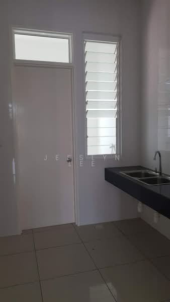 2-storey Terraced House for Sale in Eco Majestic (Semenyih) - Jesslyn Lee - Kitchen - PropertyGuru.com.my