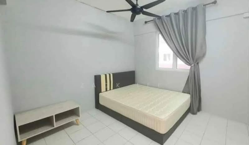 Apartment for Sale at The Park @ Mak Mandin - Zack Lee - Bedroom - PropertyGuru.com.my