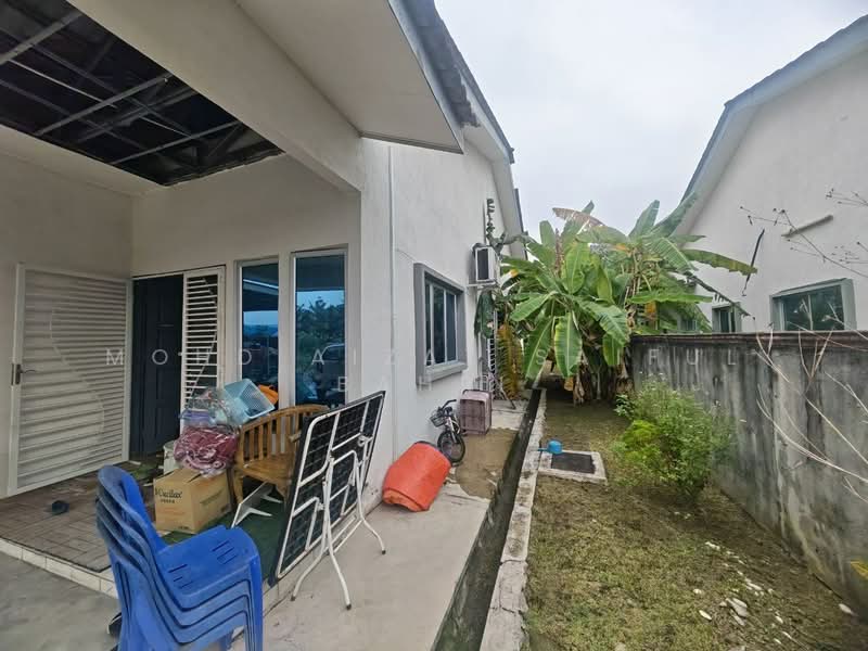Semi-Detached House for Sale in Meru (Klang) - Mohd Aizat Saiful Bahri - Exterior - PropertyGuru.com.my