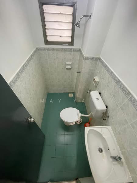 Apartment for Rent at Sri Pinang Apartment - May Yap - Bathroom - PropertyGuru.com.my