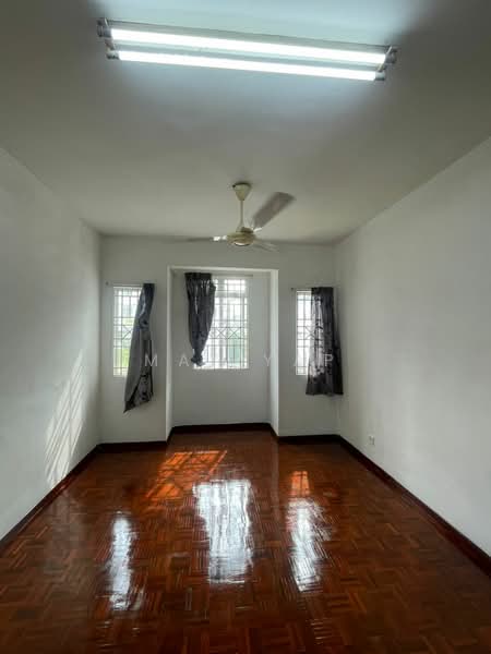 Apartment for Rent at Sri Pinang Apartment - May Yap - Master Room - PropertyGuru.com.my