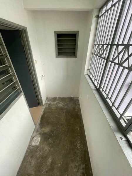 Apartment for Rent at Sri Pinang Apartment - May Yap - Balcony - PropertyGuru.com.my