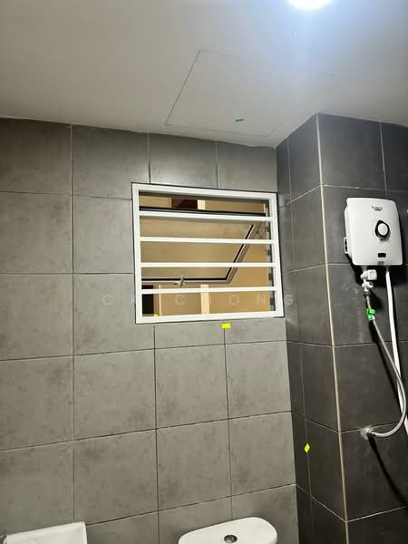 Apartment for Rent at Residensi Sateria - CK Chong - Bathroom - PropertyGuru.com.my