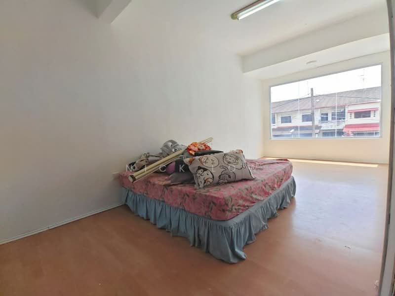 2-storey Terraced House for Rent in Taman Johor Jaya (Johor Bahru) - Nick Low - Bedroom - PropertyGuru.com.my