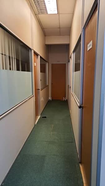 Kedai / Pejabat untuk Disewa di Bandar Puteri Puchong (Puchong) - Sean Ng - Corridor - PropertyGuru.com.my