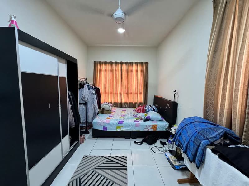 Condominium for Sale at Sky Awani Residensi 1 - Isfarizal fazz - Bedroom - PropertyGuru.com.my