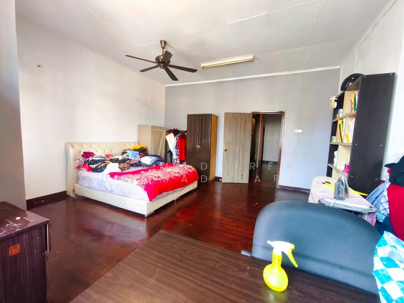 2-storey Terraced House for Rent in Bukit Jelutong (Shah Alam) - Muhamad Irfan Muhamad Hafiz - Bedroom - PropertyGuru.com.my