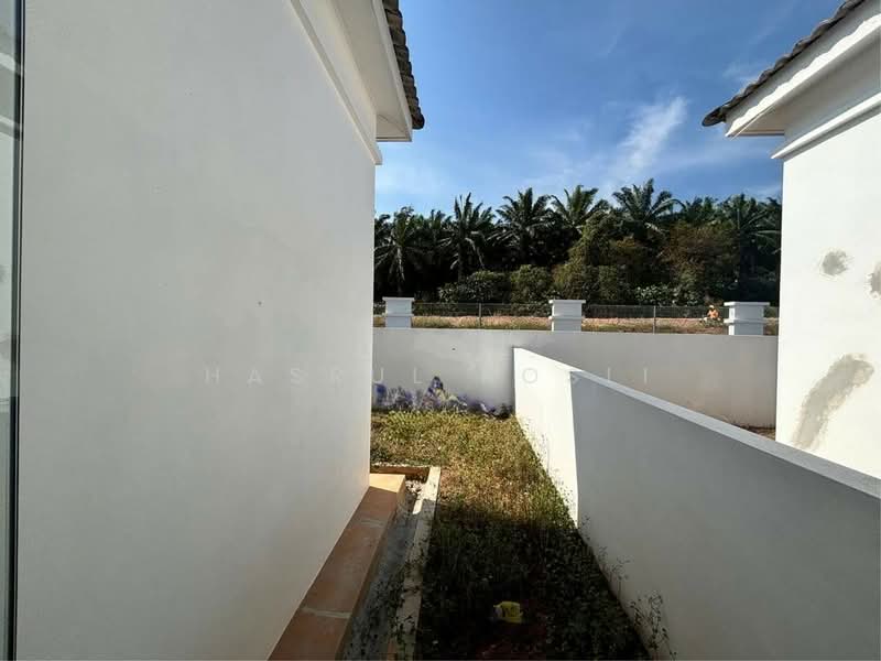 Semi-Detached House for Sale in Bandar Puteri Jaya (Sungai Petani) - Hasrul Rosli - Exterior - PropertyGuru.com.my