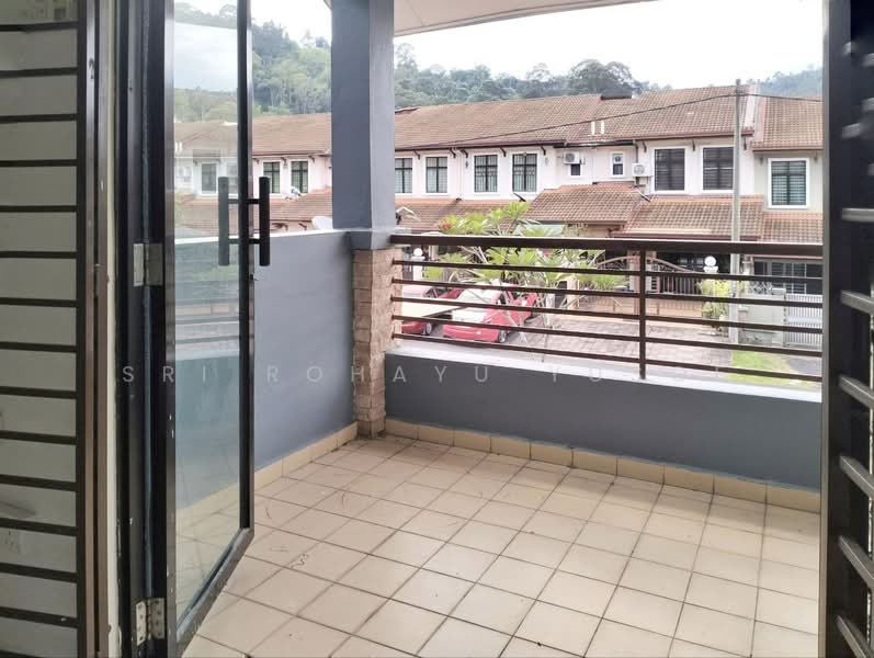 Rumah Teres 2.5 Tingkat untuk Disewa di Ampang Jaya (Ampang) - Sri Rohayu Yusof - PropertyGuru.com.my
