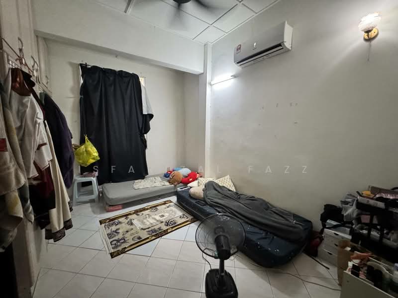 Condominium for Sale at Tiara Duta - Isfarizal fazz - Bedroom - PropertyGuru.com.my