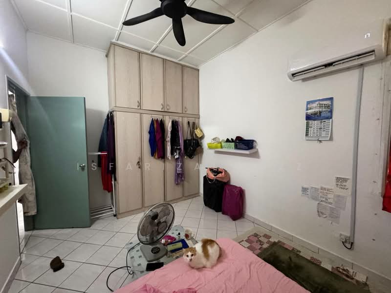 Condominium for Sale at Tiara Duta - Isfarizal fazz - Bedroom - PropertyGuru.com.my