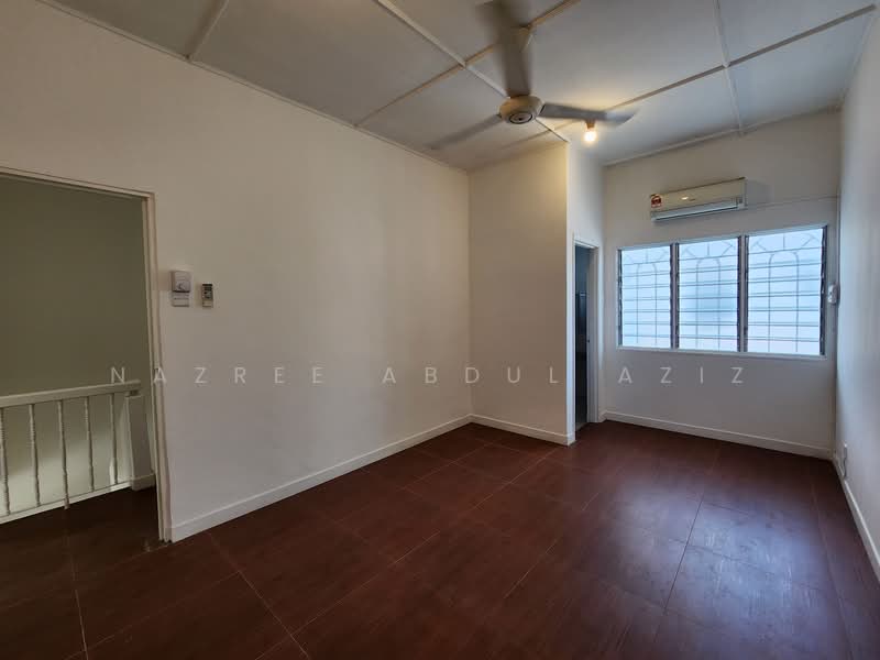 2-storey Terraced House for Sale in Usj 4 (Subang Jaya) - Nazree Abdul Aziz - PropertyGuru.com.my