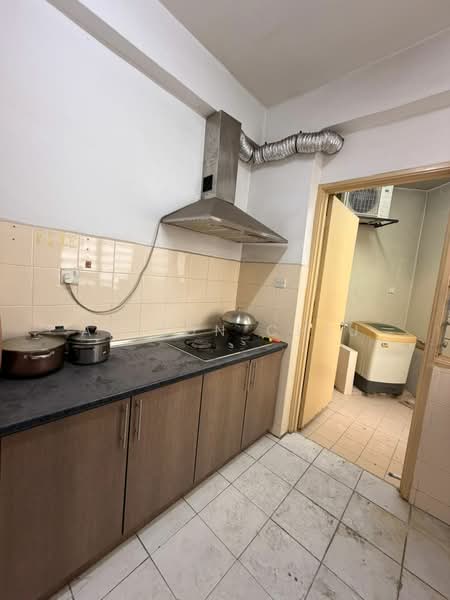 Condominium for Sale at Menara Menjalara - Alison Chiu - Kitchen - PropertyGuru.com.my