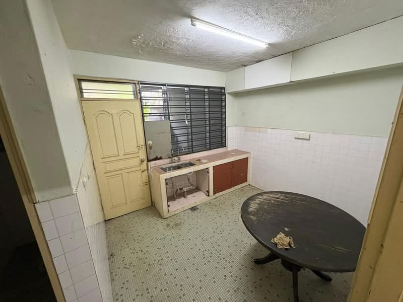 2-storey Terraced House for Sale in Taman Pelangi (Johor Bahru) - Khoo . - PropertyGuru.com.my