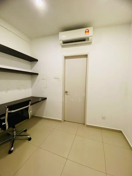 Service Residence for Rent at i-Suite @ i-City - Nazrin Affendy - Study - PropertyGuru.com.my
